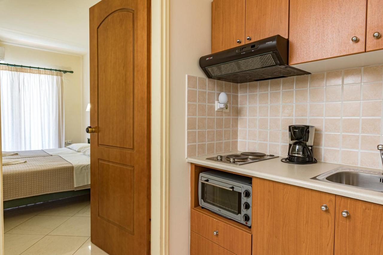 Gianna Apartments Almirida Екстериор снимка